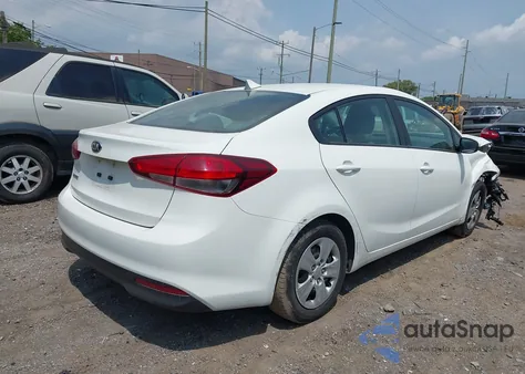 2017 Kia Forte Lx z USA, uszkodzony, nr VIN 3KPFK4A76HE054168